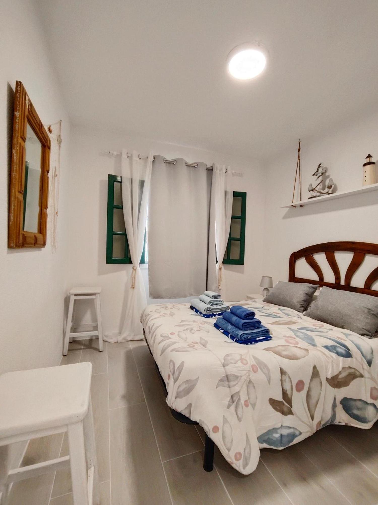 Louise 1 Minuto A Pie Del Mar Daire Tías Dış mekan fotoğraf